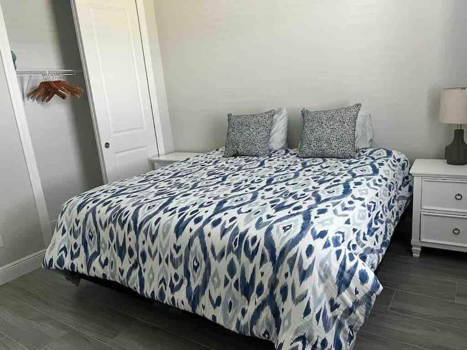 Newly Built Villa Ballerina With Heated Pool And Incredible View Into Beautiful Arrowheadcanal Cape Coral Bagian luar foto