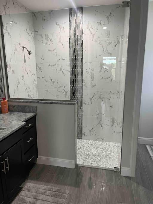 Newly Built Villa Ballerina With Heated Pool And Incredible View Into Beautiful Arrowheadcanal Cape Coral Bagian luar foto