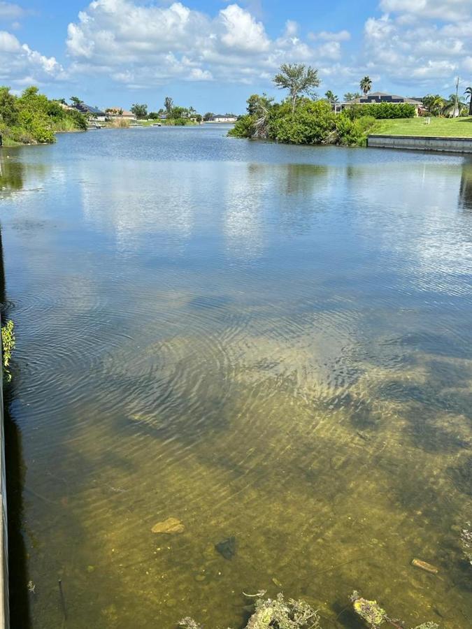 Newly Built Villa Ballerina With Heated Pool And Incredible View Into Beautiful Arrowheadcanal Cape Coral Bagian luar foto